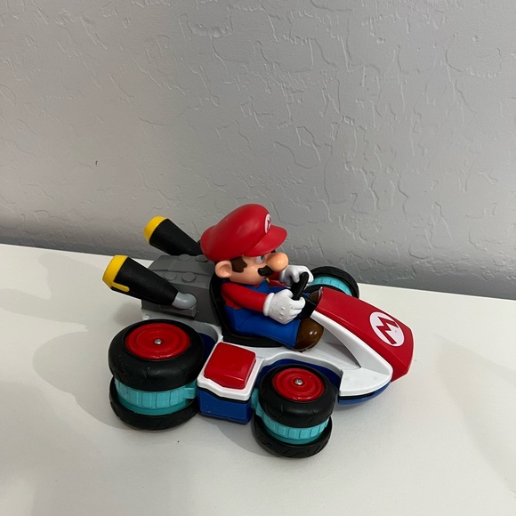 Super Mario Kart 8 Mario Anti-Gravity Mini RC Racer 2.4Ghz ( No Remote ) - Picture 2 of 2